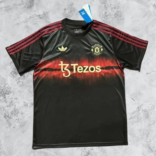 Manchester United. Camiseta Edición Especial 2025-2026
