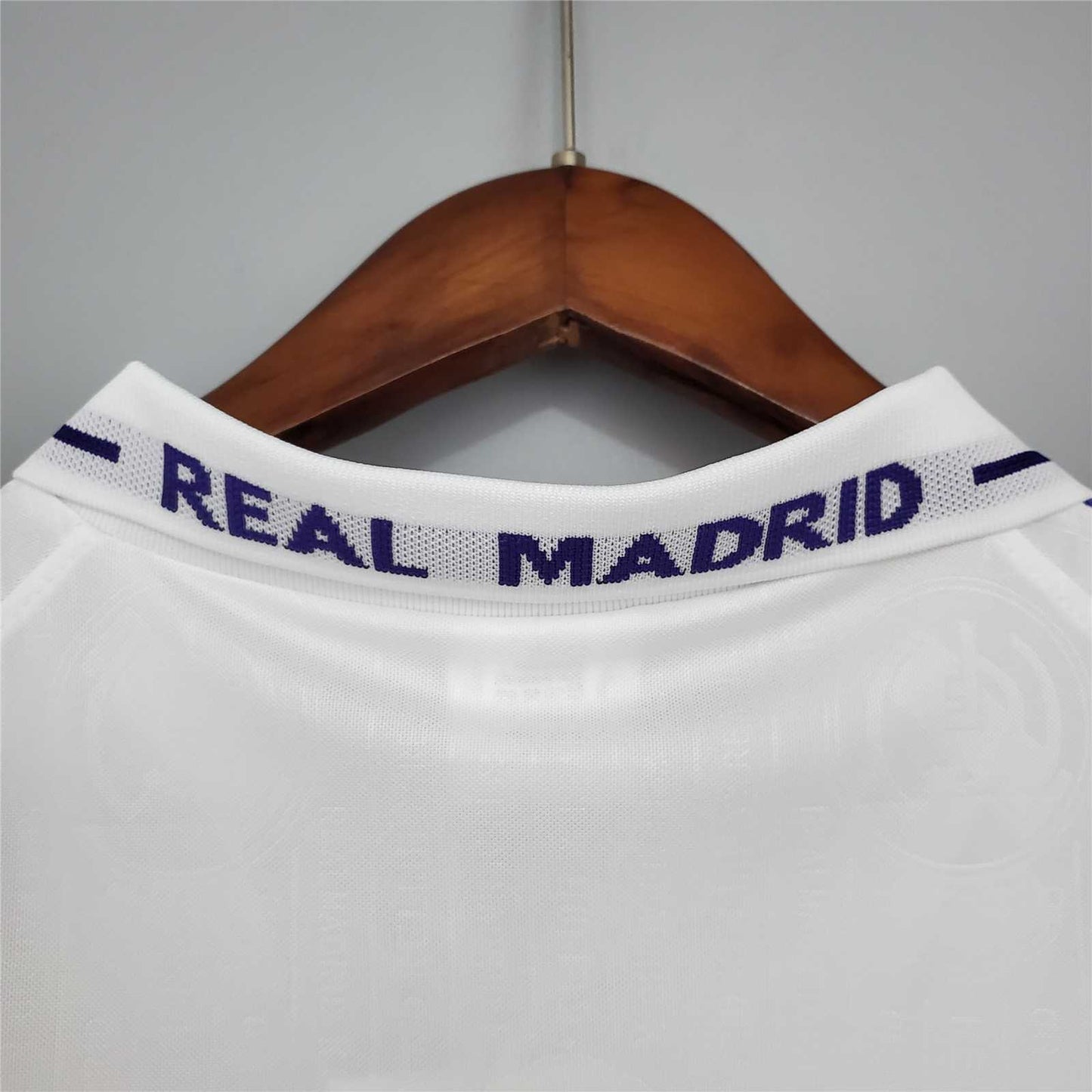Real Madrid. Camiseta local 1996-1997
