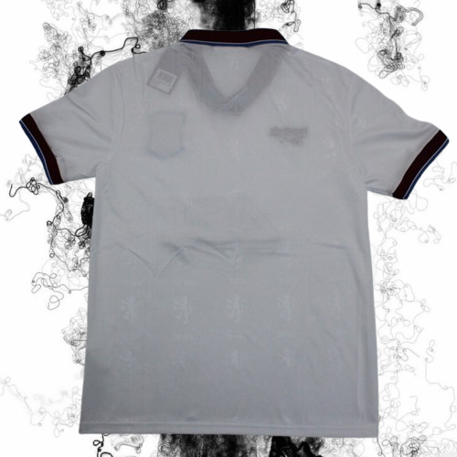 Aston Villa. Camiseta visitante 1996-1997