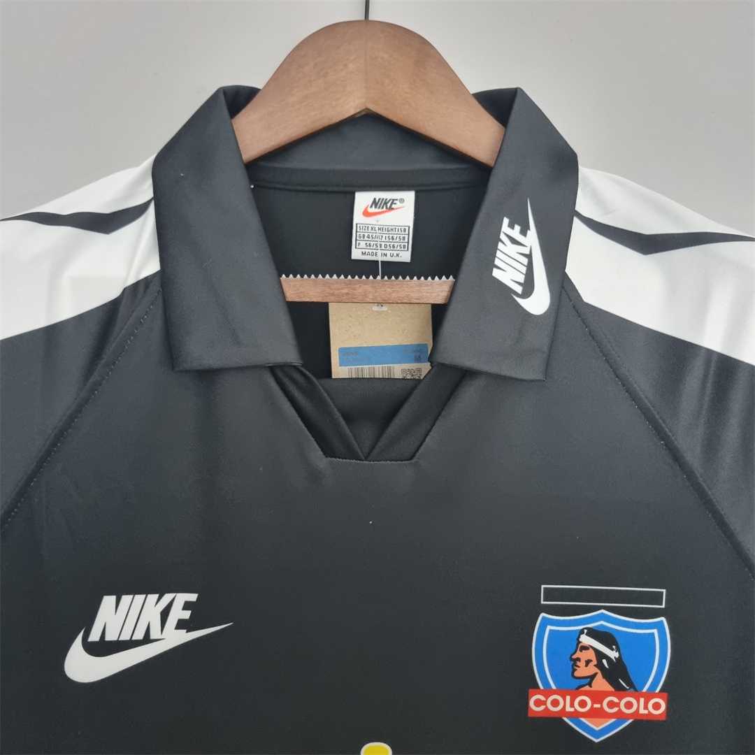 Colo Colo. Camiseta visitante 1995