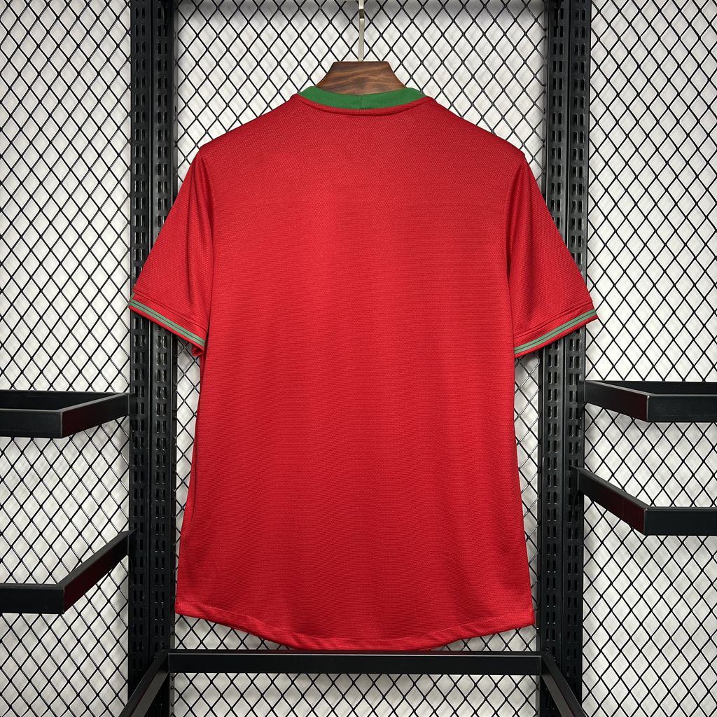 Selección de Portugal. Camiseta local 2012