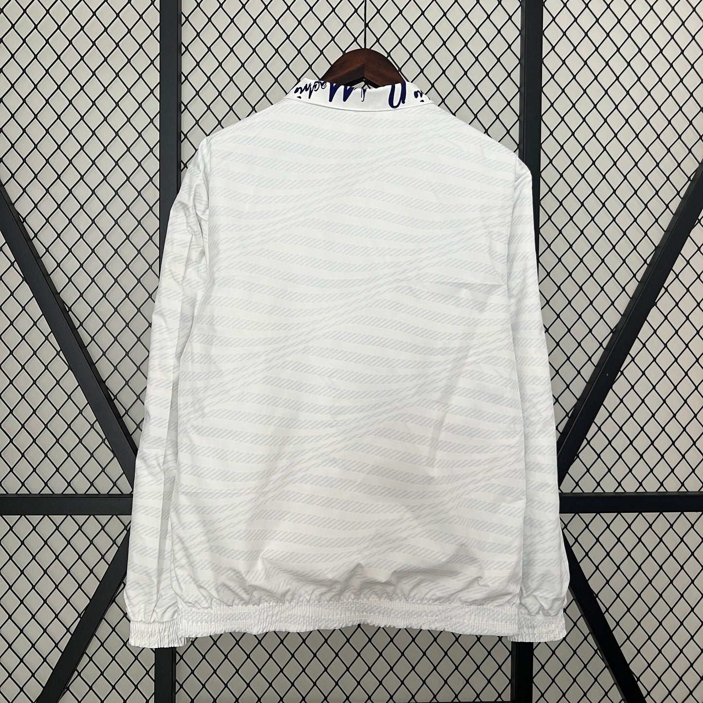 Real Madrid. Cortaviento Reversible