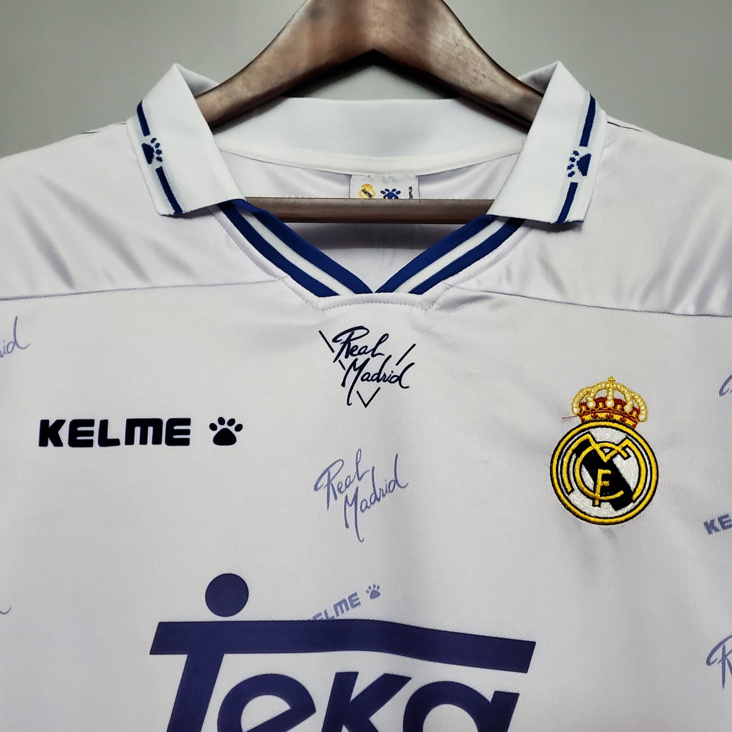 Real Madrid. Camiseta local 1994-1996