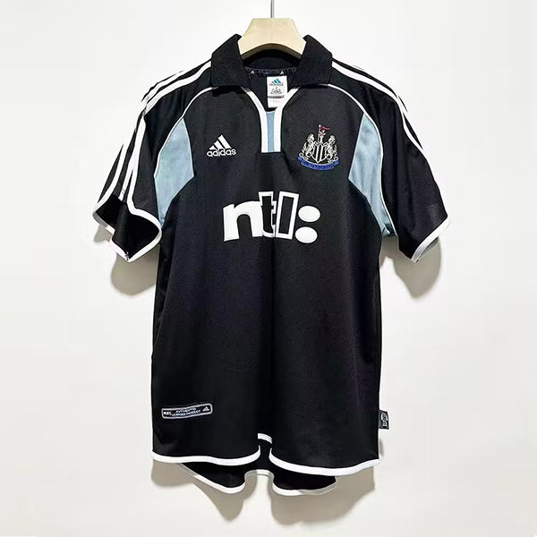 Newcastle. Camiseta visitante 2000-2001