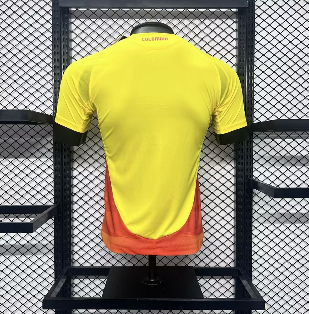 Selección de Colombia. Camiseta local Versión Jugador 2024