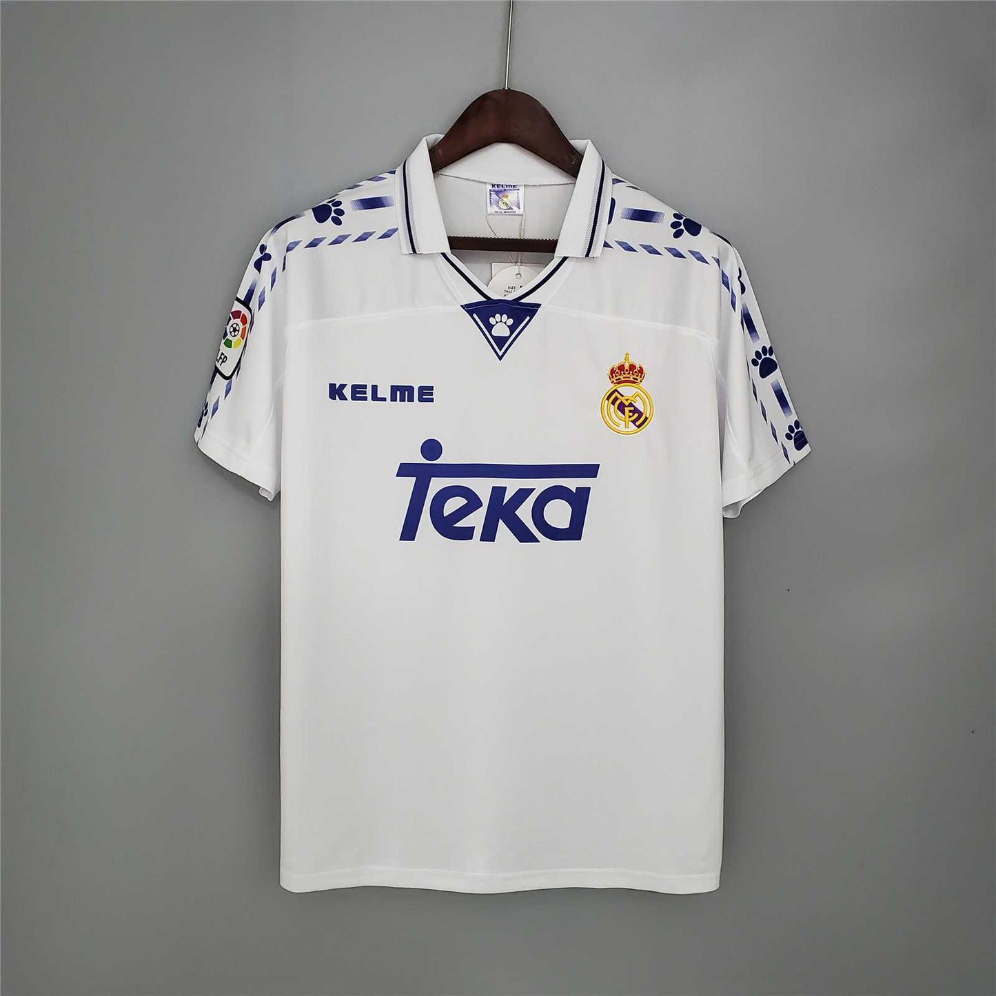 Real Madrid. Camiseta local 1996-1997