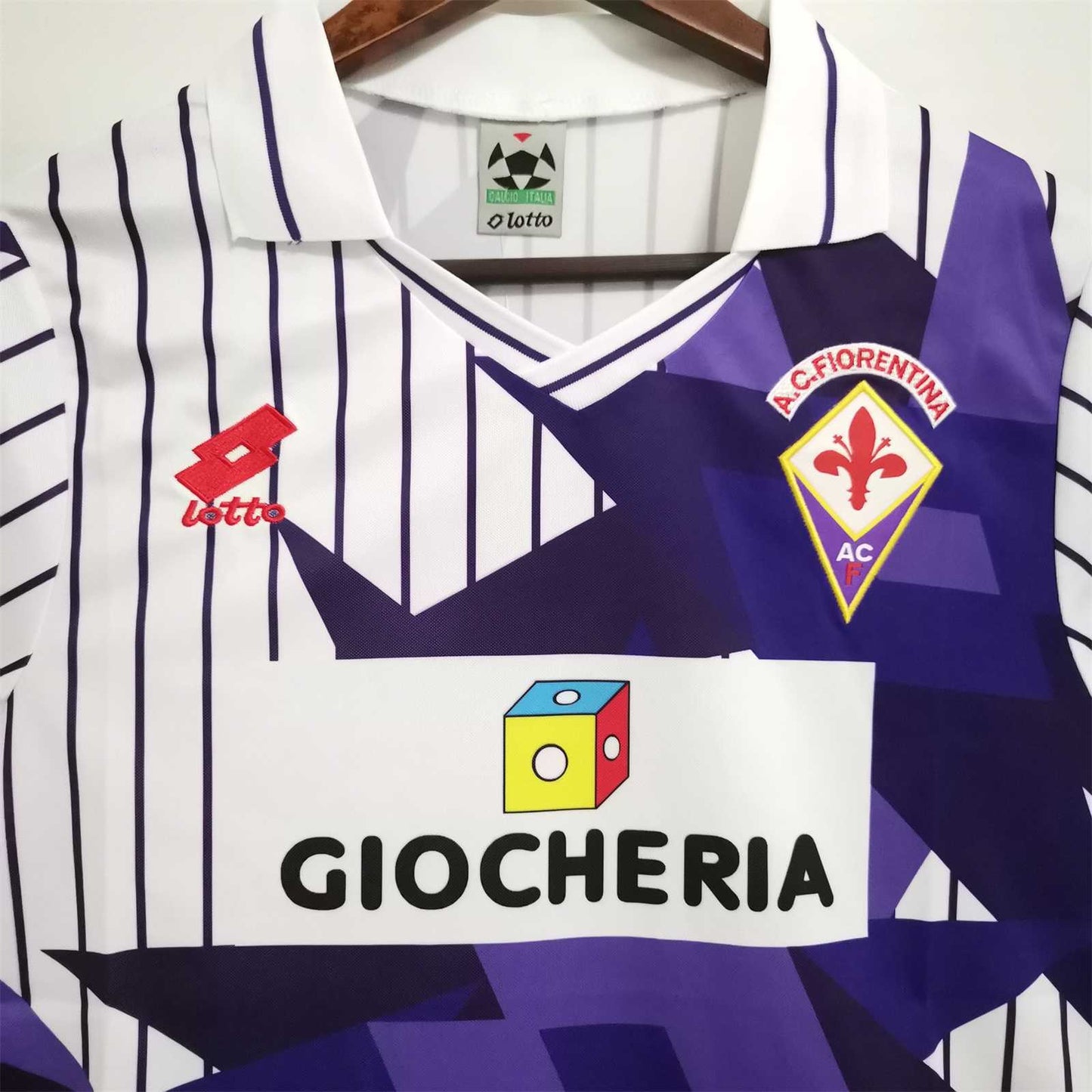 Fiorentina. Camiseta visitante 1991-1992