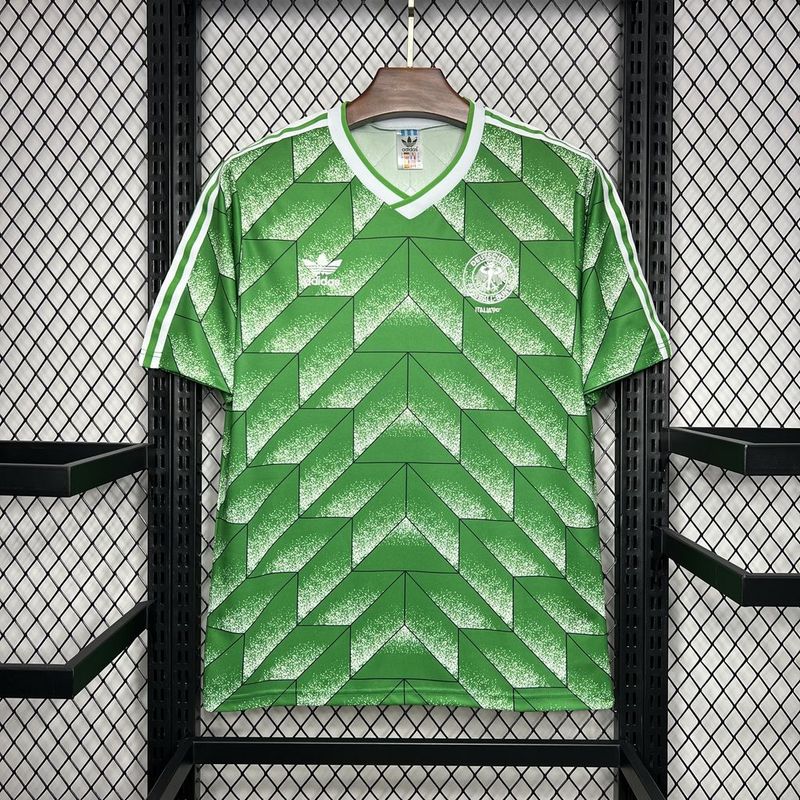 Selección de Alemania. Camiseta visitante 1990