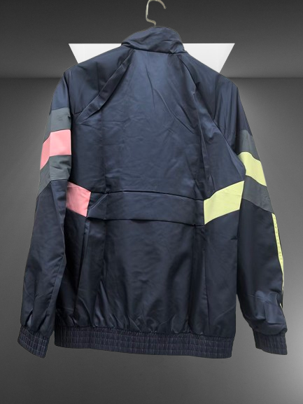 Juventus. Cortaviento Dark Blue