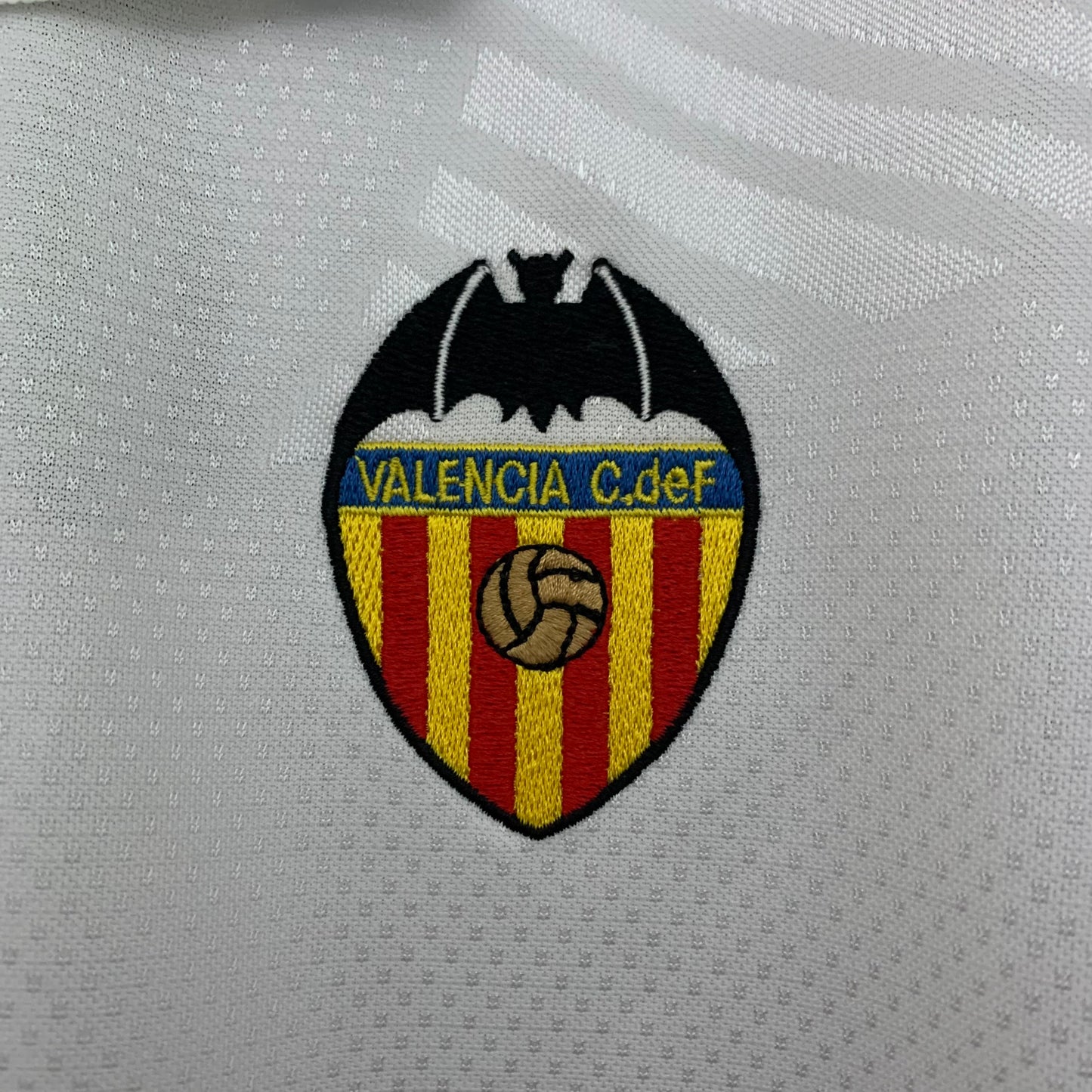 Valencia. Camiseta local 1995-1996