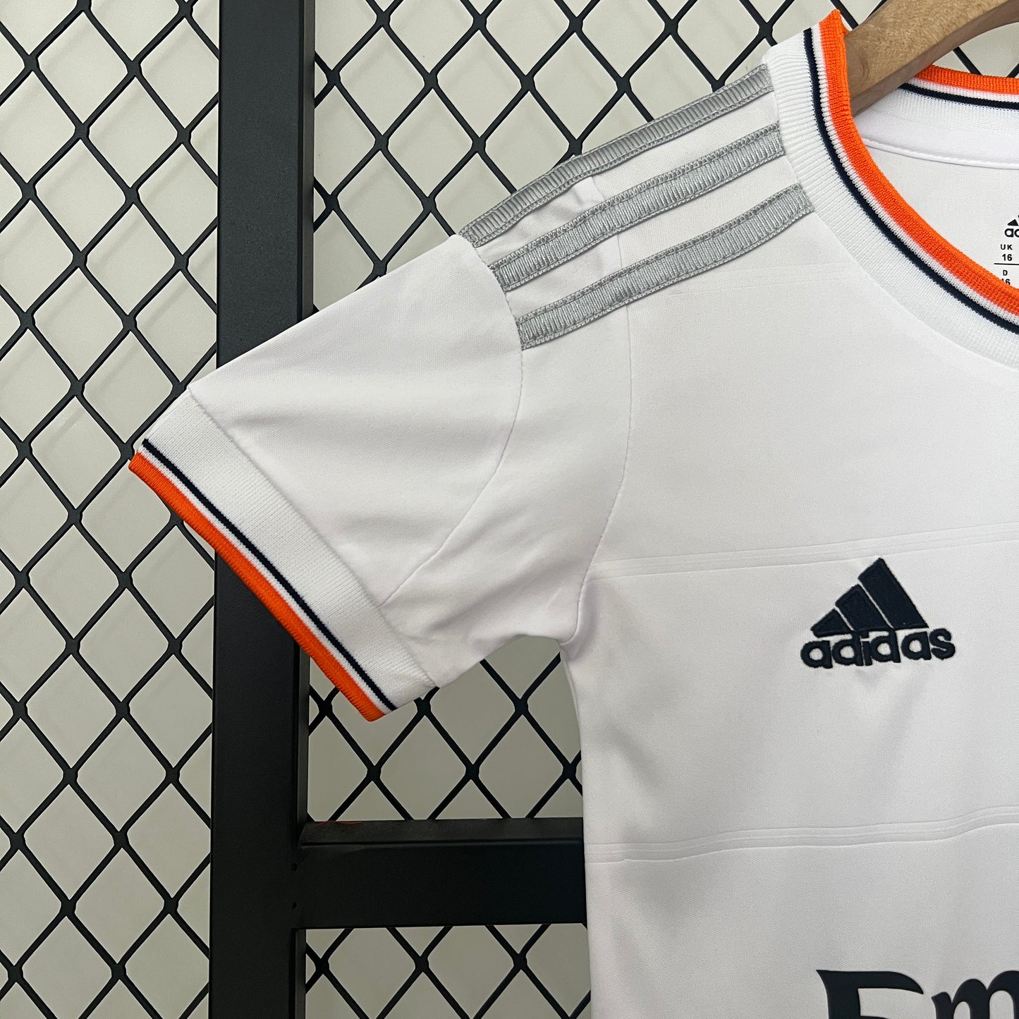 Real Madrid. Kit local 2013-2014