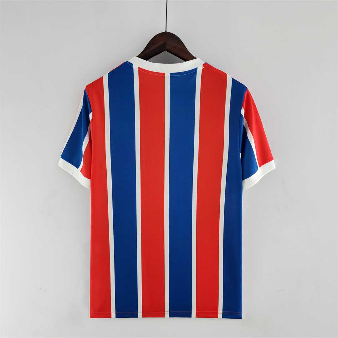 Colo Colo. Camiseta visitante 1986
