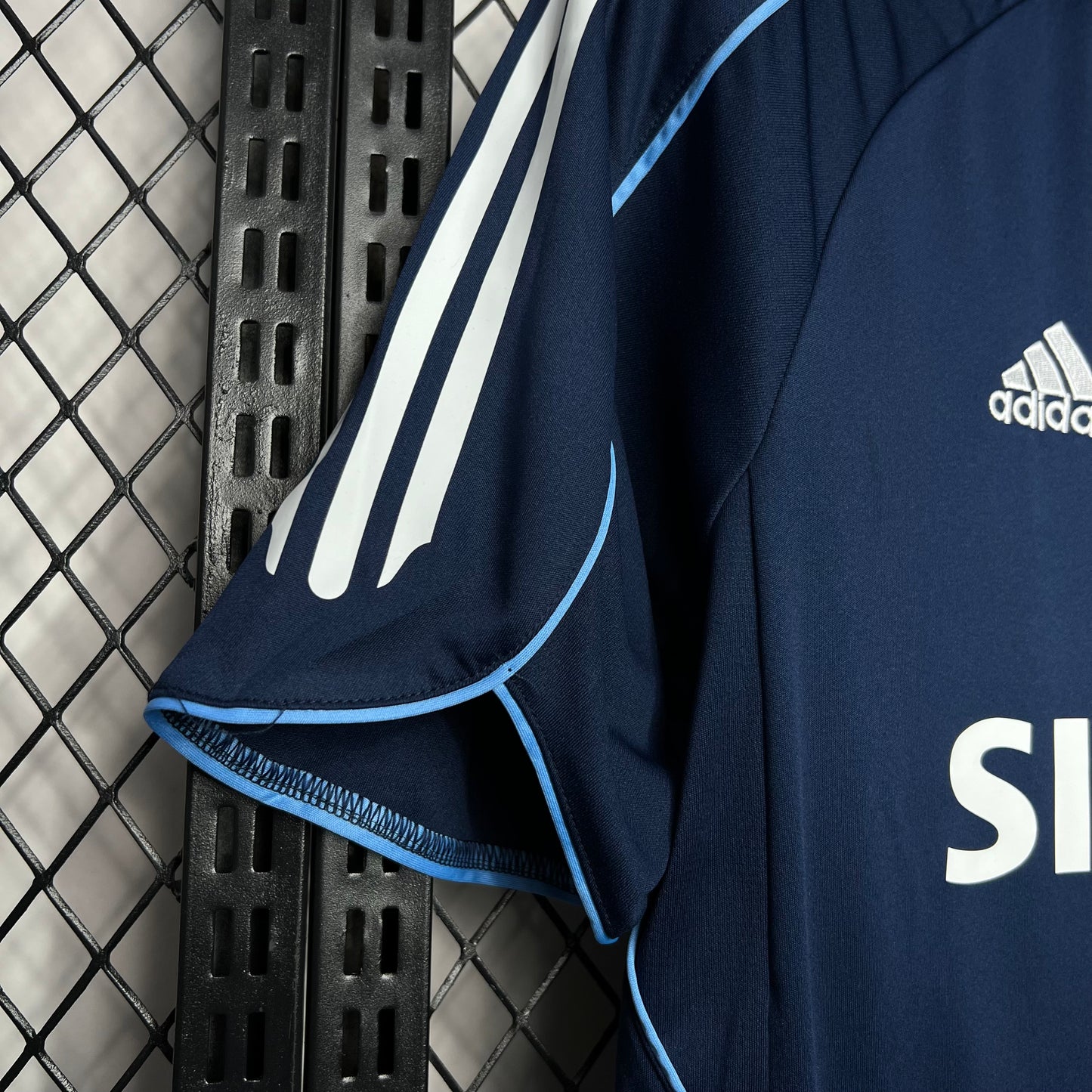 Real Madrid. Camiseta visitante 2005-2006