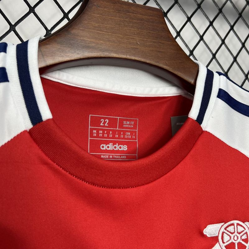 Arsenal. Kit local 2024-2025
