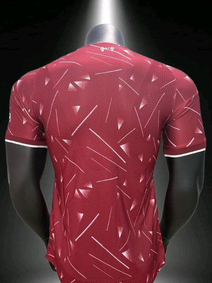Liverpool. Camiseta local Versión Jugador 2026-2027