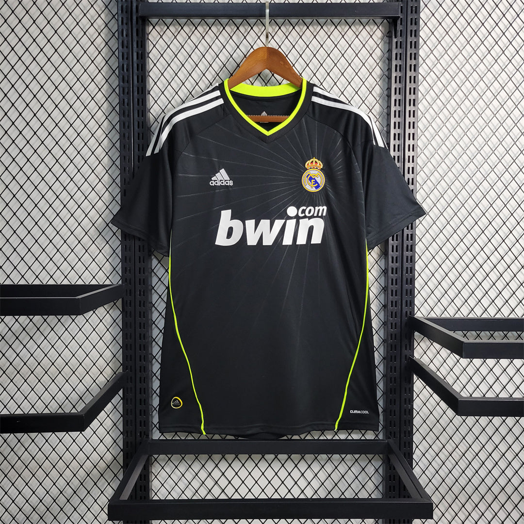 Real Madrid. Camiseta visitante 2010-2011
