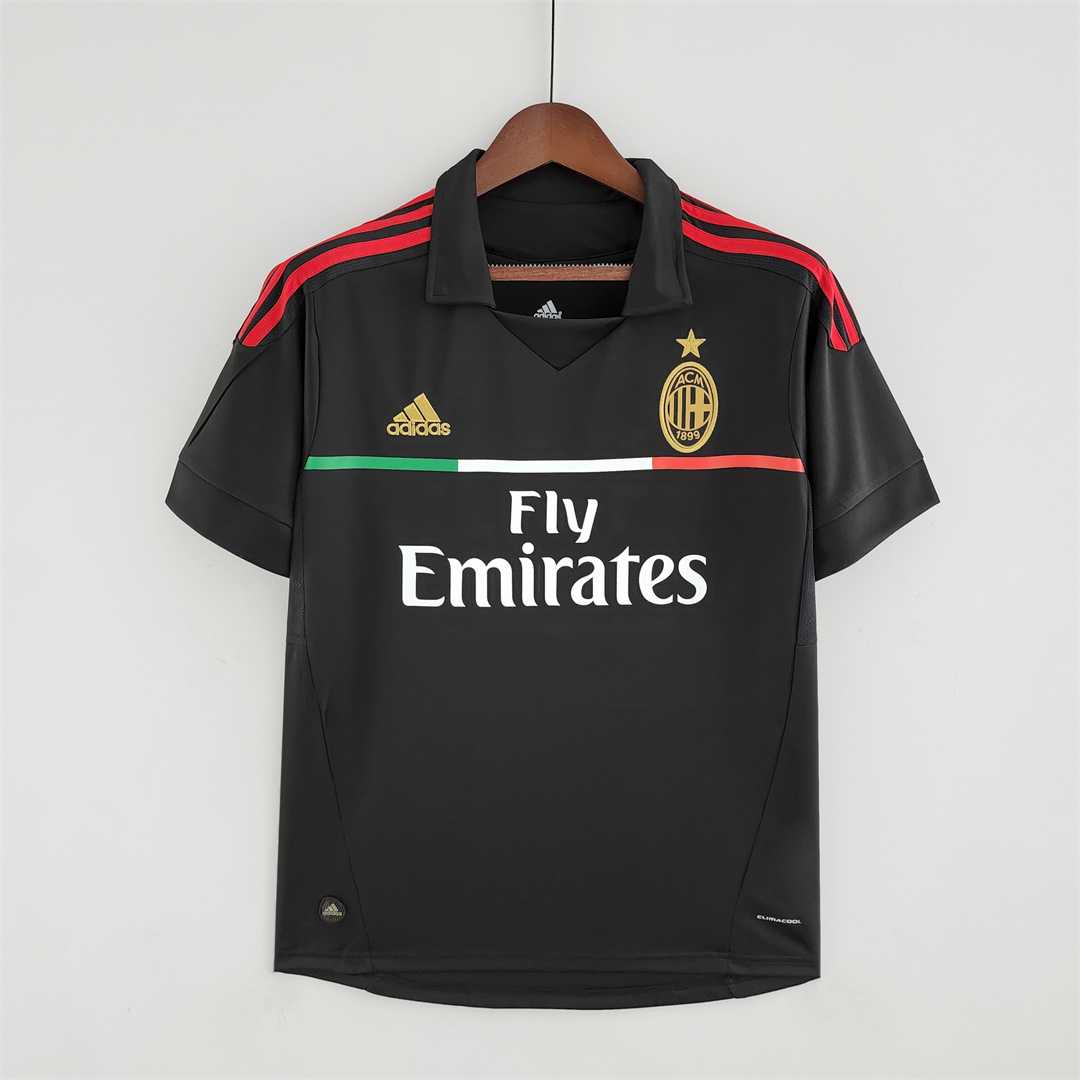 AC Milán. Tercera camiseta visitante 2011-2012