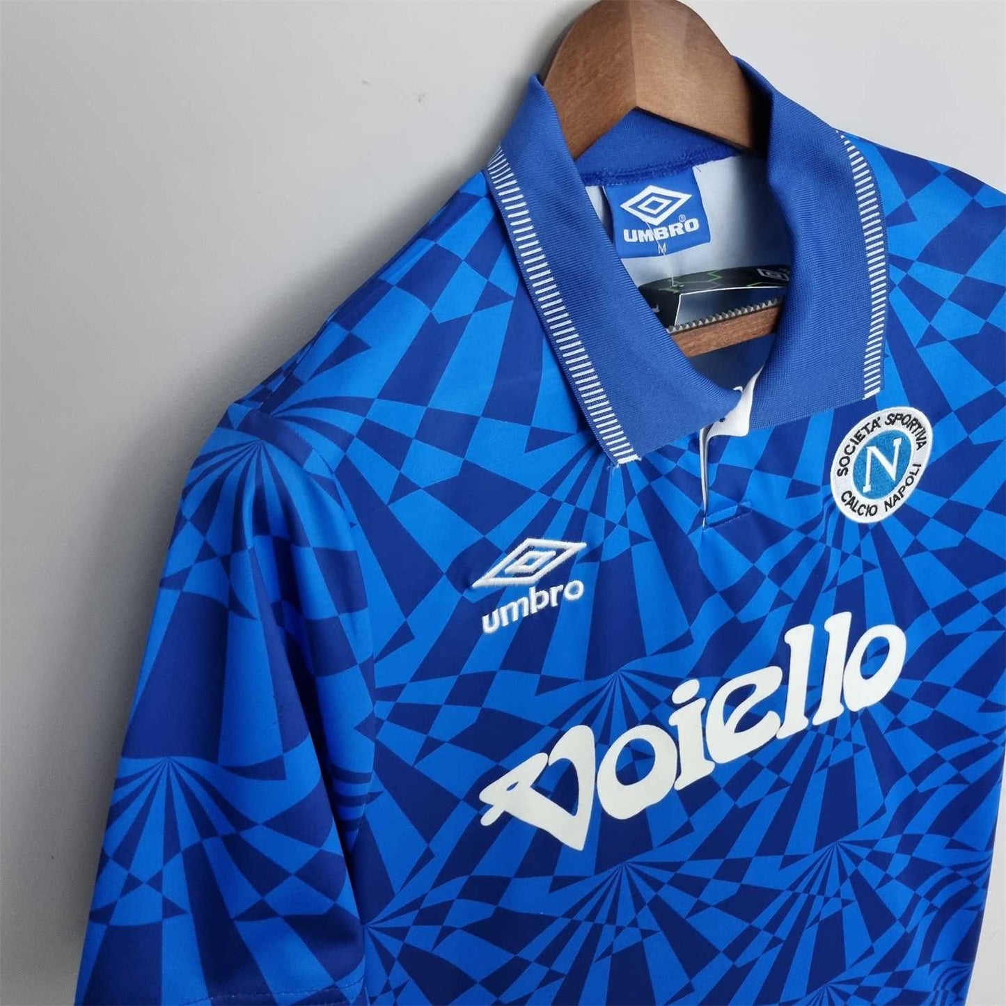 Napoli. Camiseta local 1991-1993
