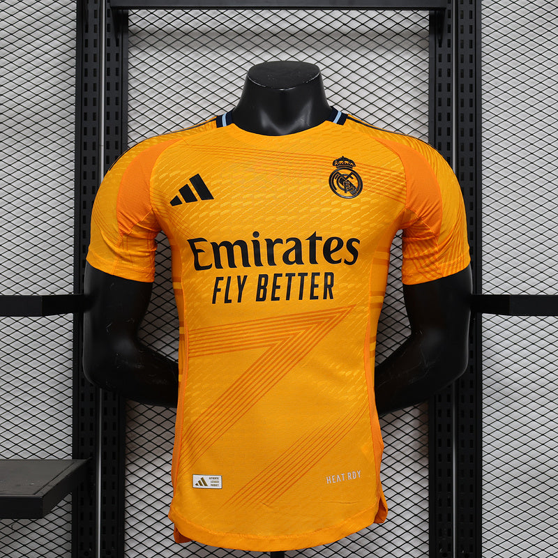 Real Madrid. Camiseta visitante Versión Jugador 2024-2025