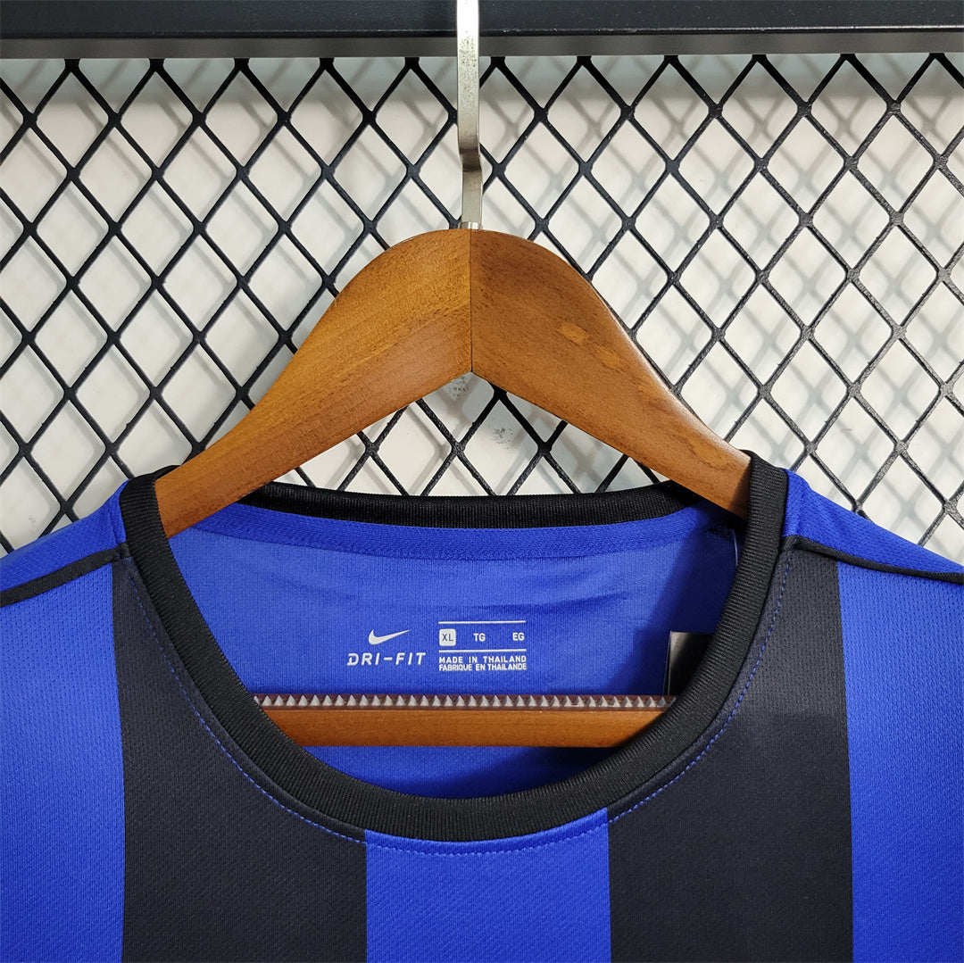Inter de Milán. Camiseta local 1999-2000