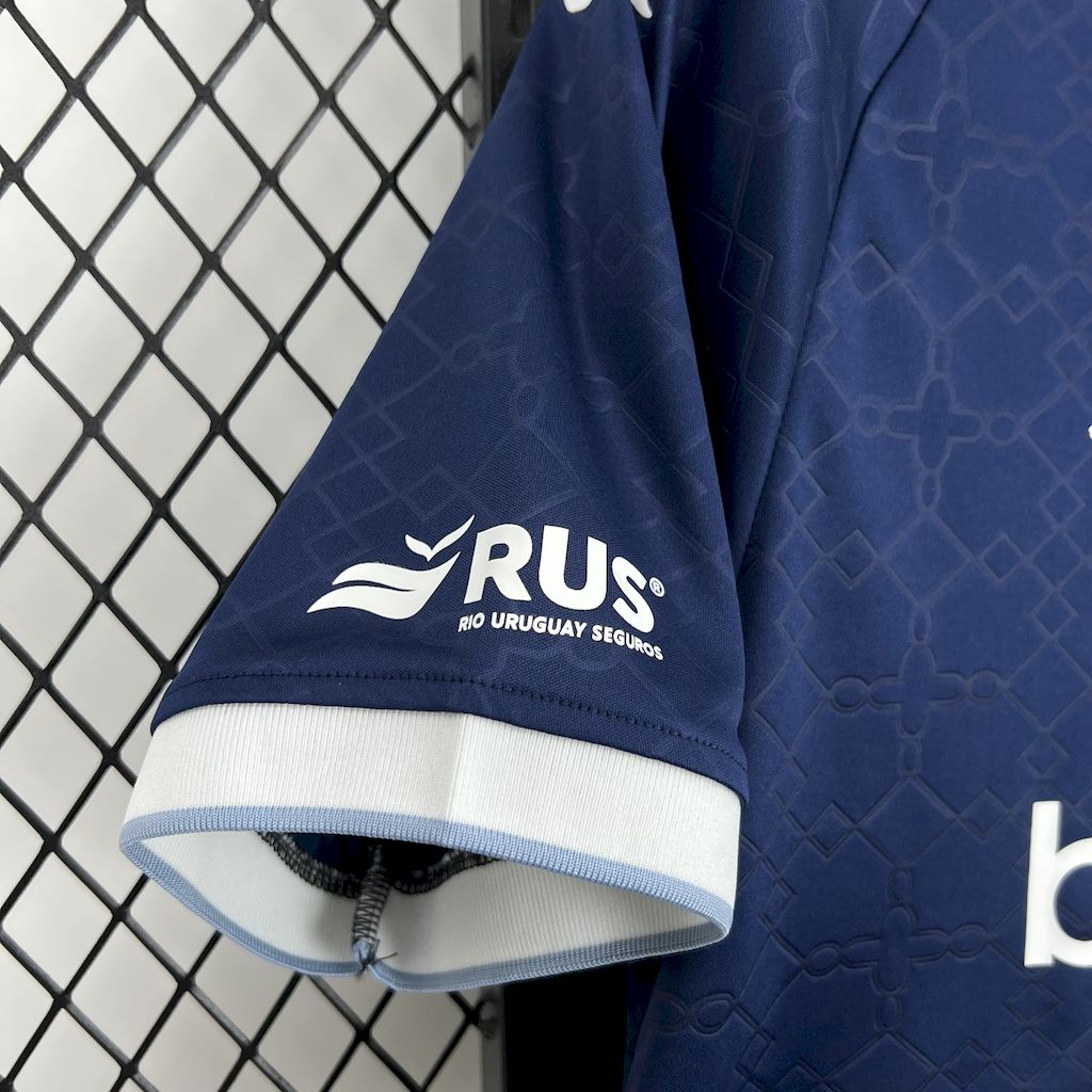 Racing. Camiseta visitante 2025