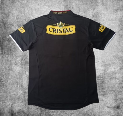 Colo Colo. Camiseta visitante 2013