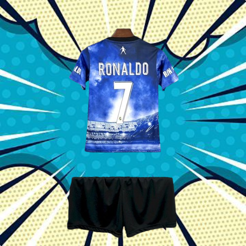 Cristiano Ronaldo. Kit Niño Real Madrid Especial