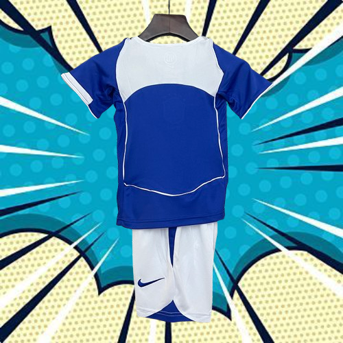 Selección de Brasil. Kit Niño visitante 2004