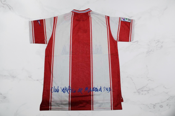 Atlético de Madrid. Camiseta local 1999-2000