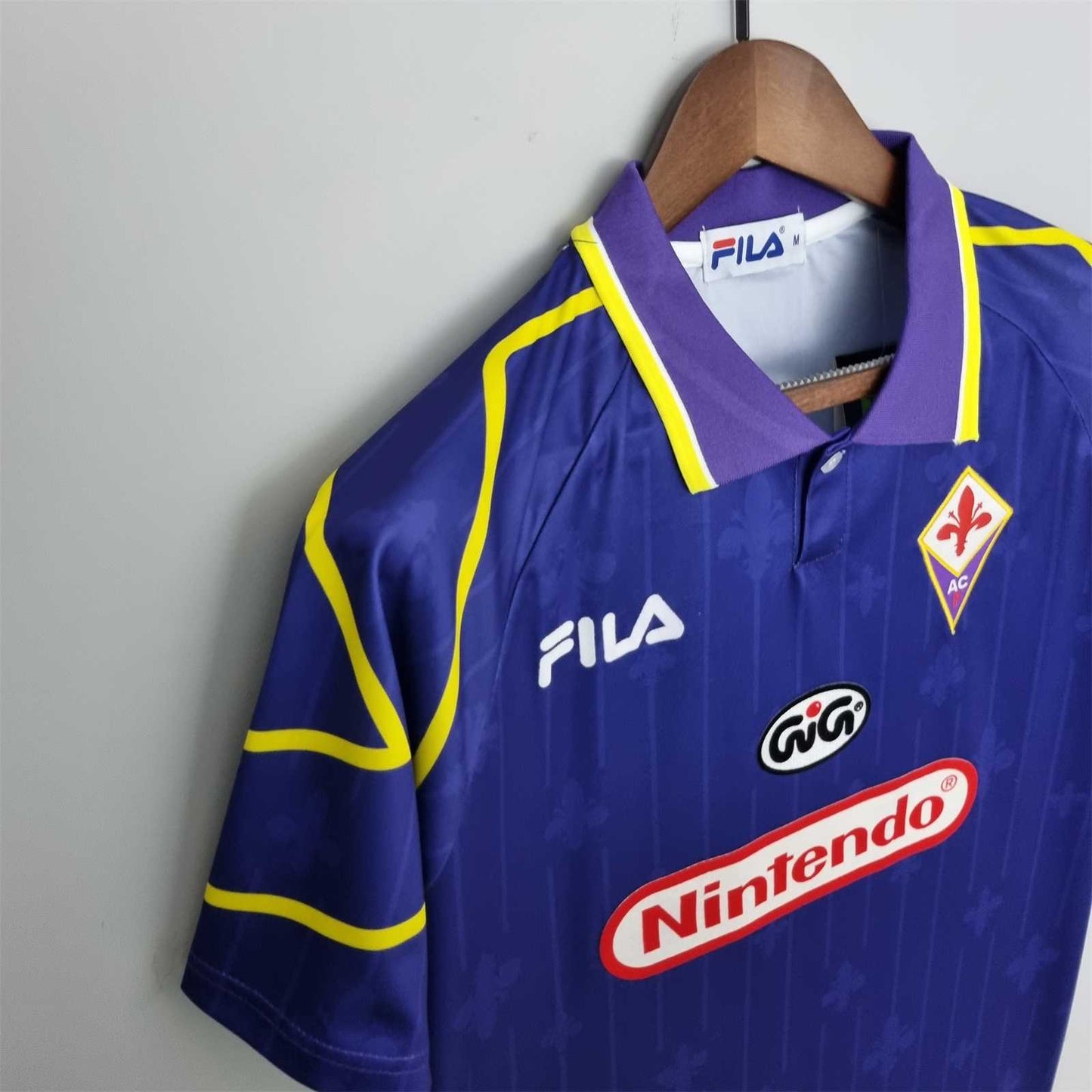 Fiorentina. Camiseta local 1997-1998