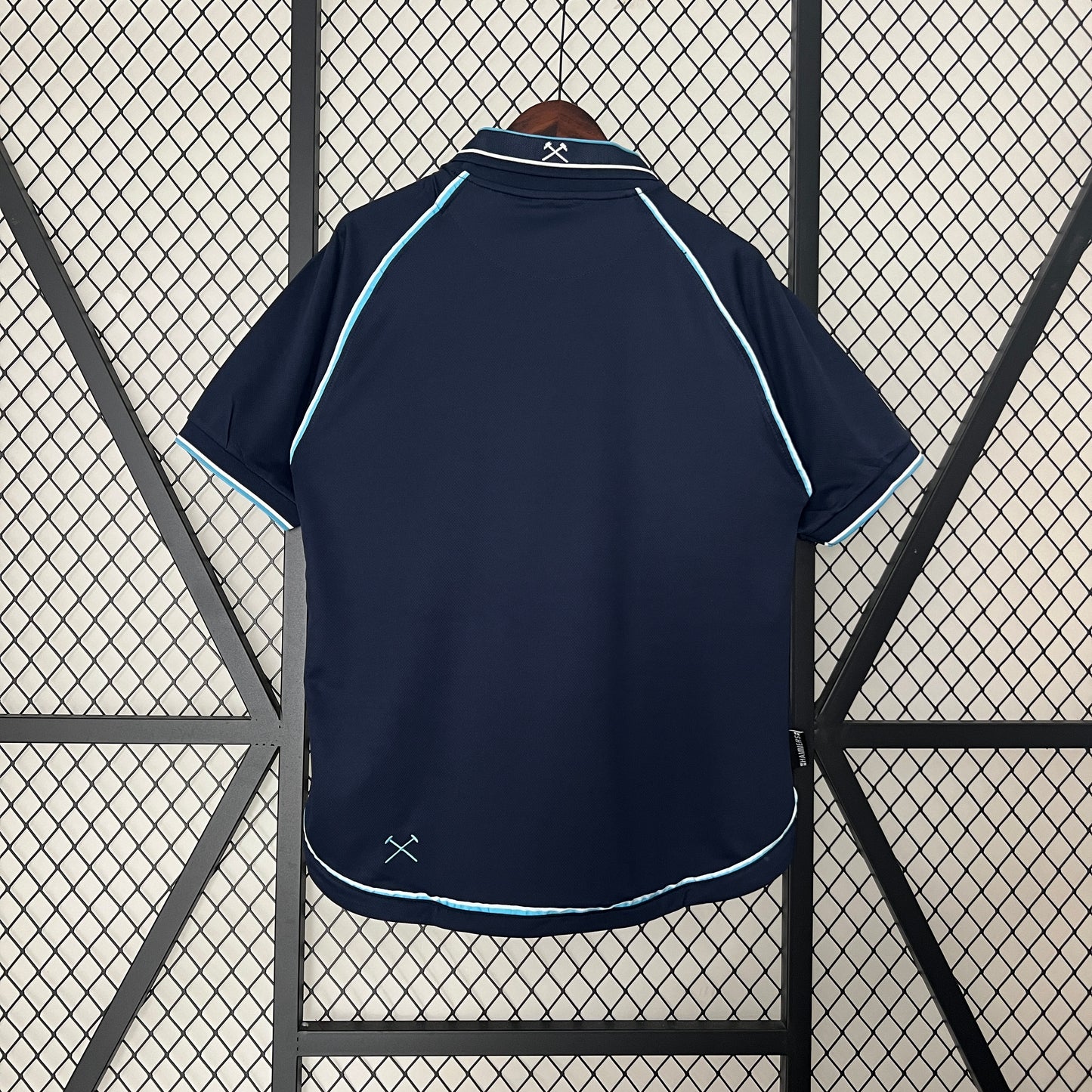 West Ham United. Tercera camiseta 1999-2001