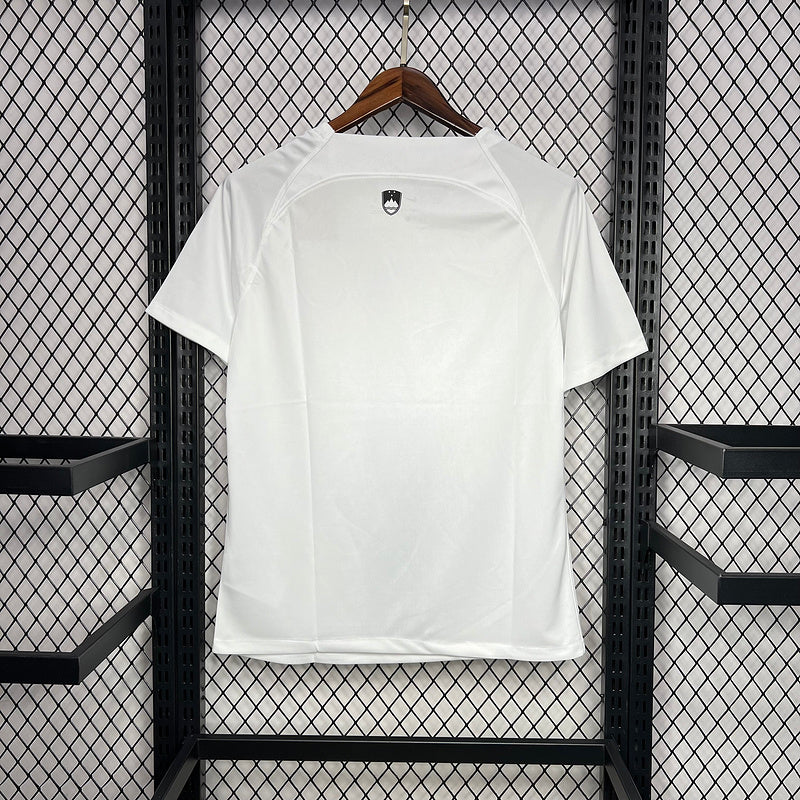 Selección de Eslovenia. Camiseta visitante 2024