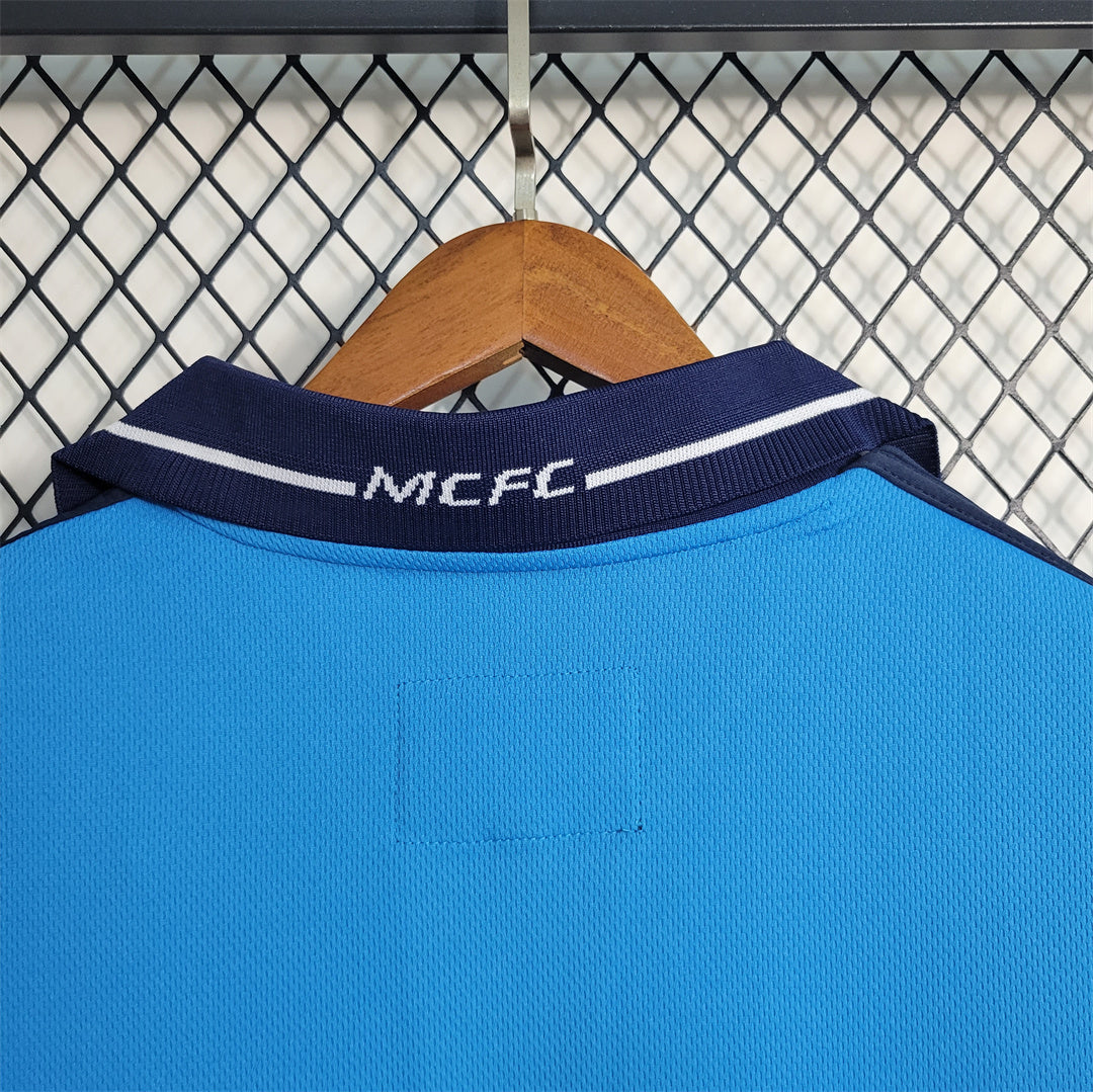 Manchester City. Camiseta local 2001-2002