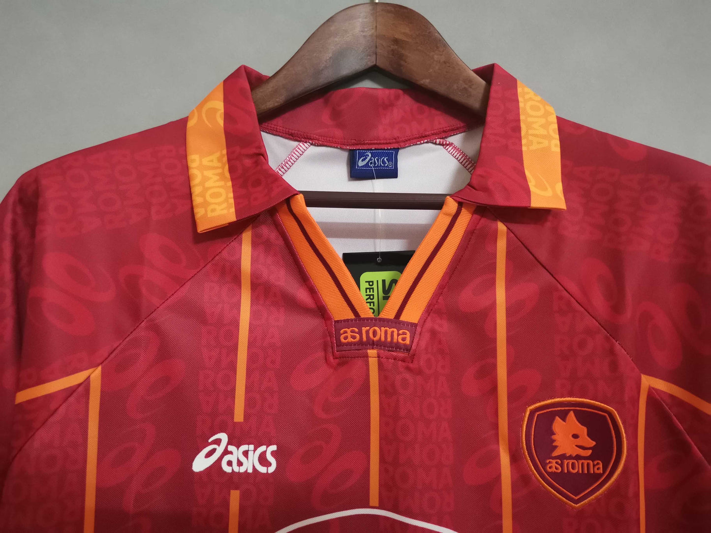 AS Roma. Camiseta local 1996-1997