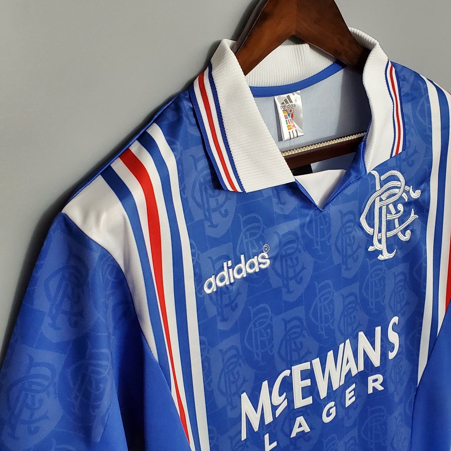 Glasgow Rangers. Camiseta local 1996-1997