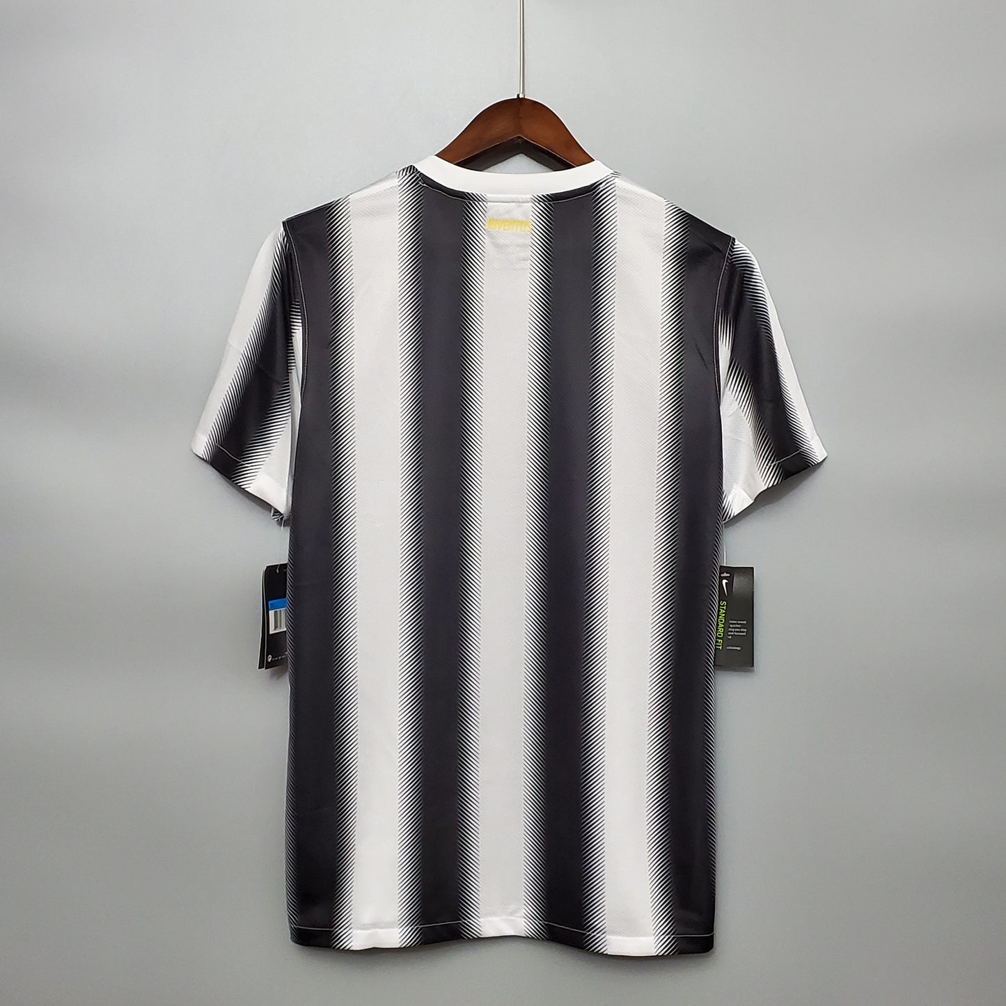 Juventus. Camiseta local 2010-2011