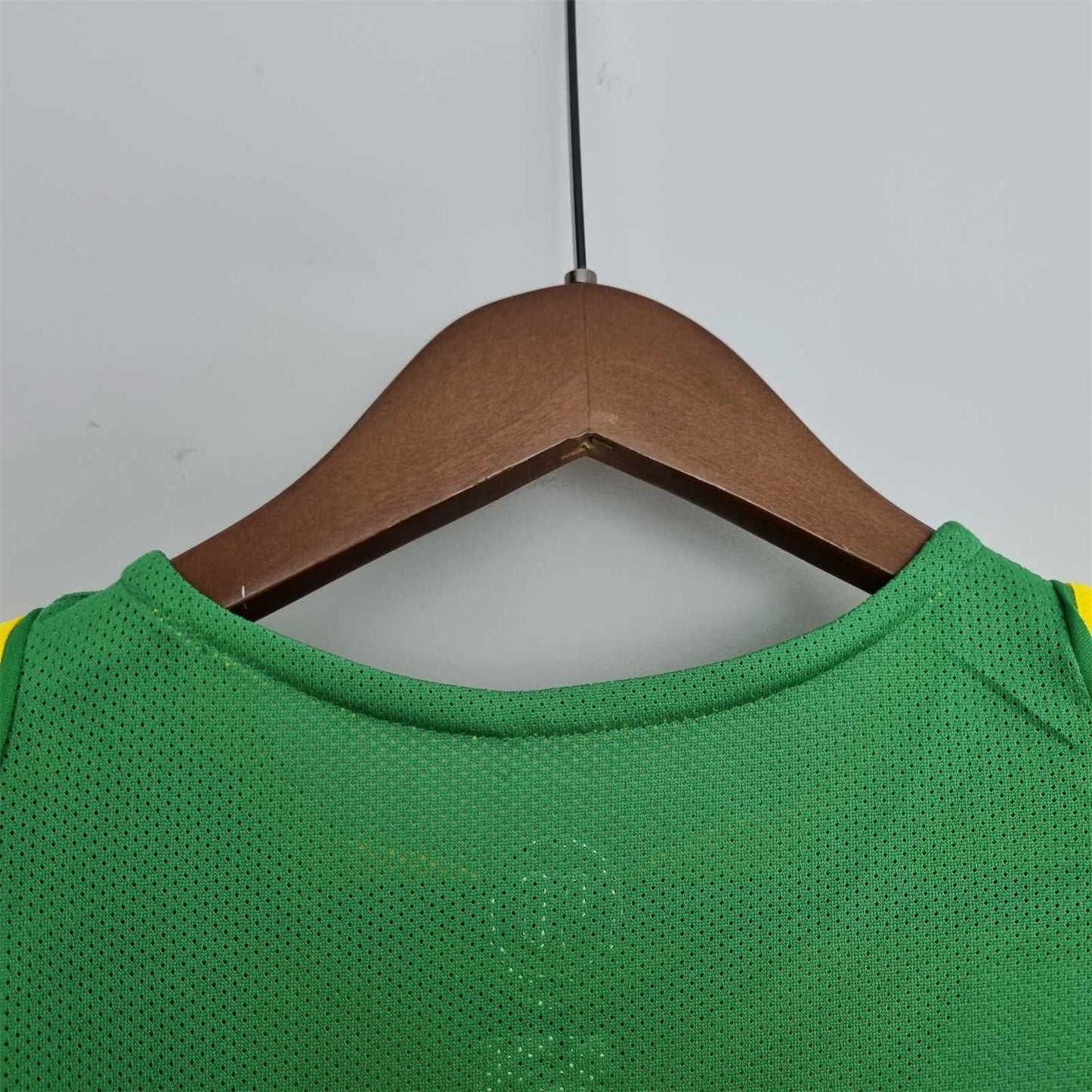 Selección de Brasil. Camiseta local 2004