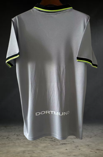 Borussia Dortmund. Camiseta visitante 1997-1998