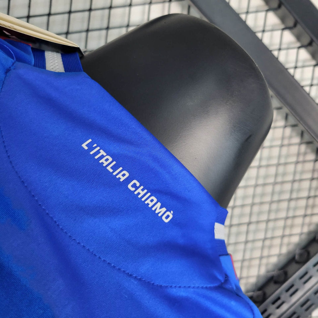 Selección de Italia. Camiseta local versión jugador 2024