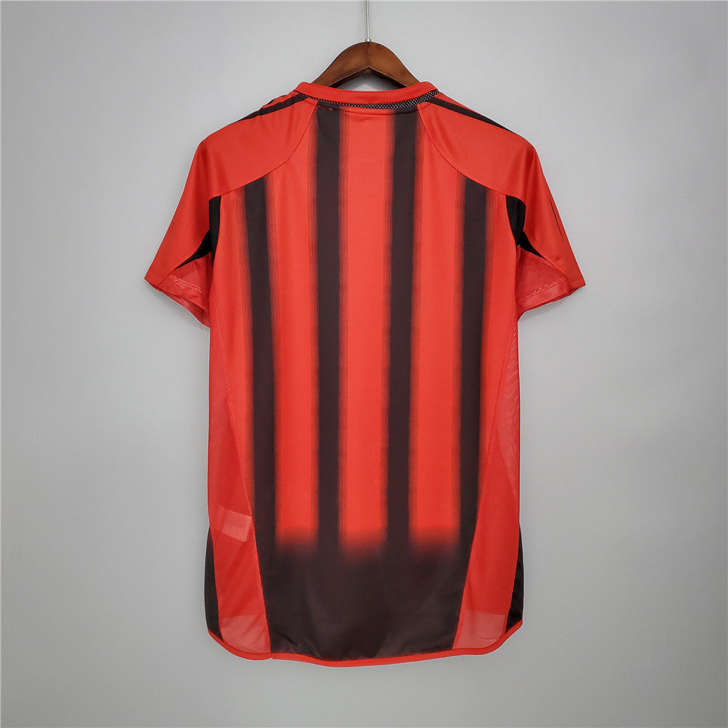 AC Milán. Camiseta local 2004-2005