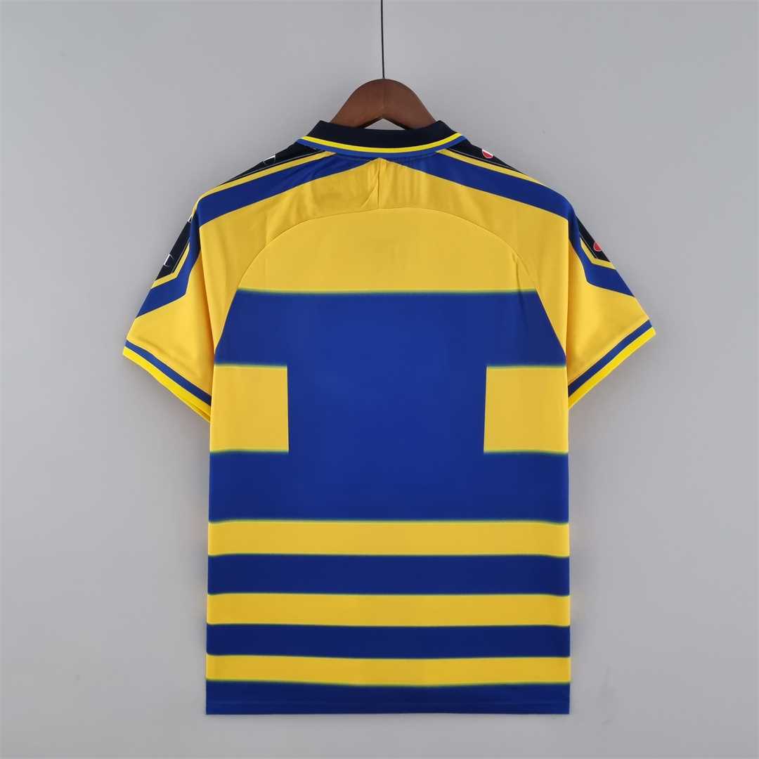 Parma. Camiseta local 1999-2000