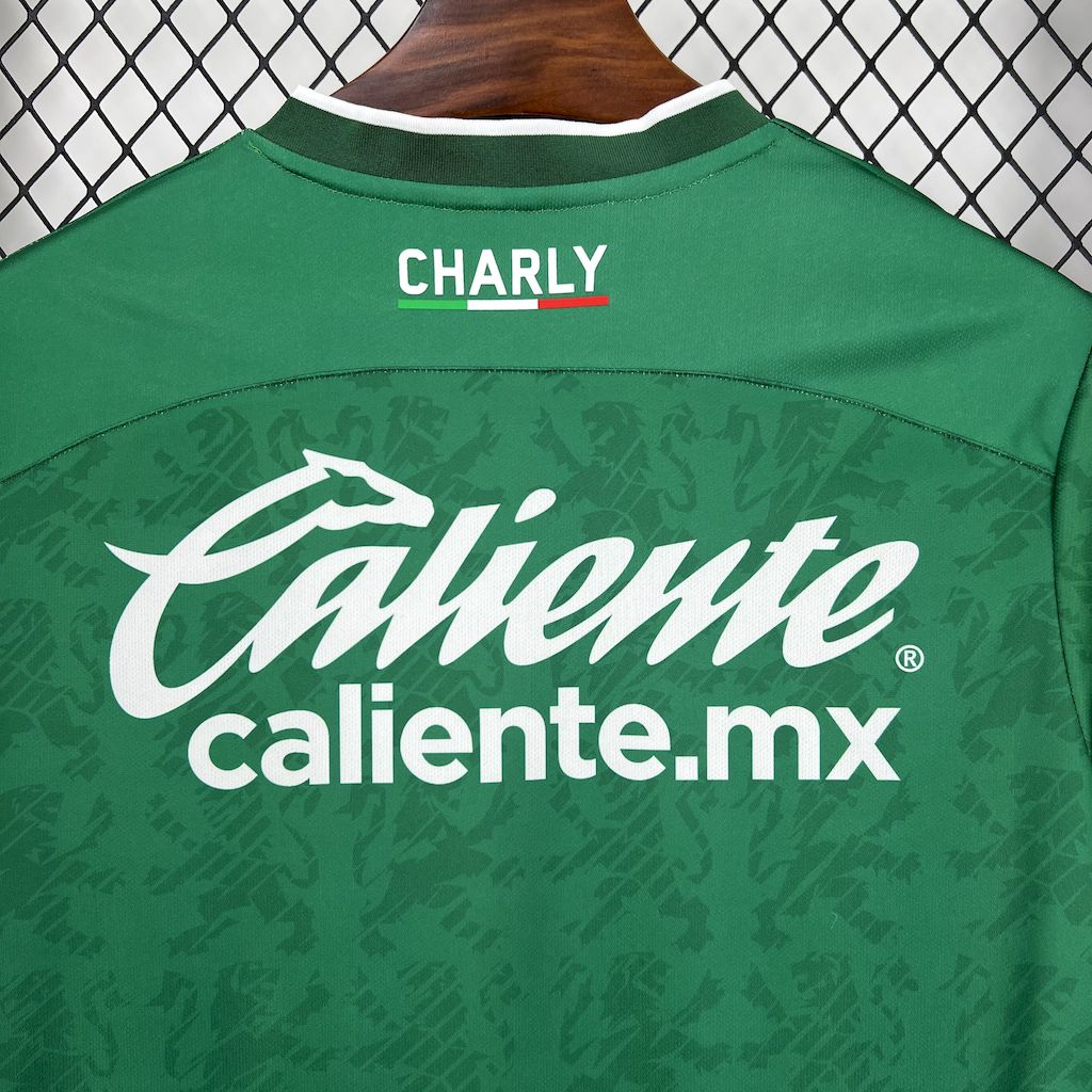 Club León. Camiseta local 2025