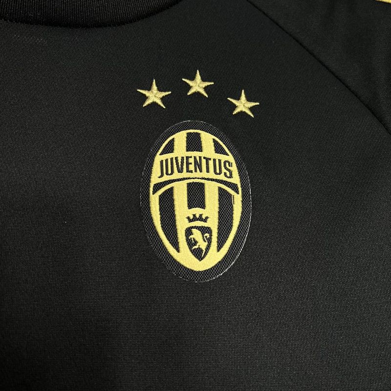 Juventus. Tercera camiseta 2015-2016