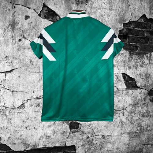 Sporting de Lisboa. Camiseta retro 2026 local