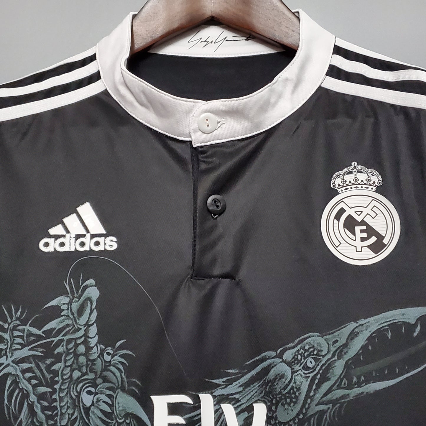 Real Madrid. Tercera camiseta 2014-2015