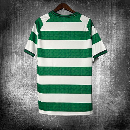 Celtic. Camiseta local 2025-2026