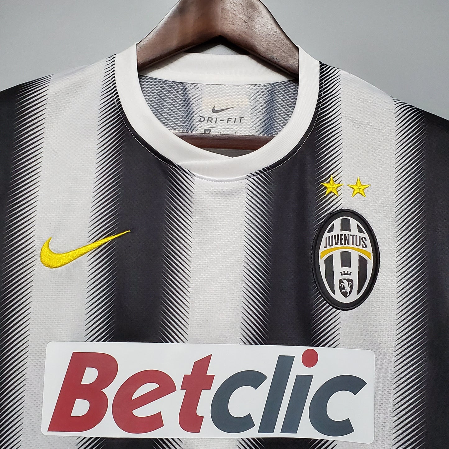 Juventus. Camiseta local 2010-2011