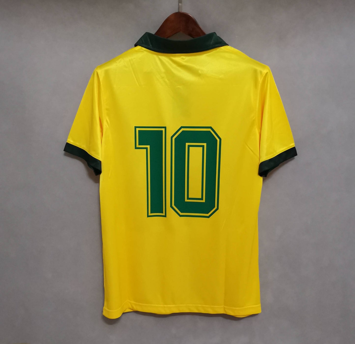 Selección de Brasil. Camiseta local 1985