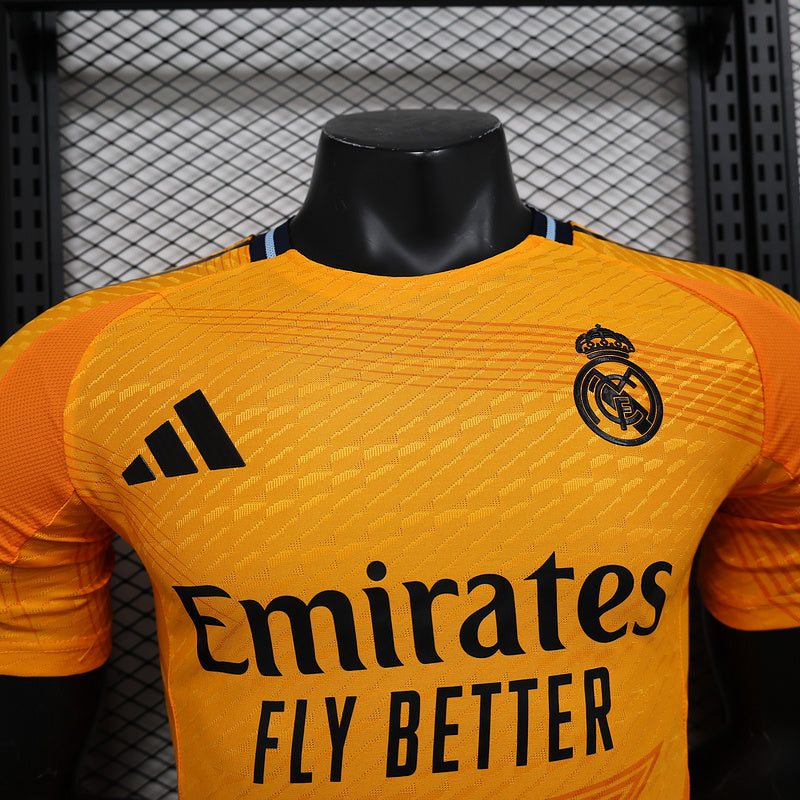 Real Madrid. Camiseta visitante Versión Jugador 2024-2025