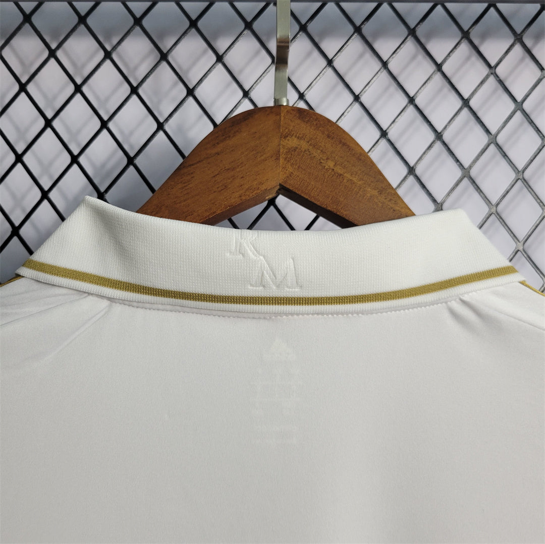 Real Madrid. Camiseta local 2011-2012